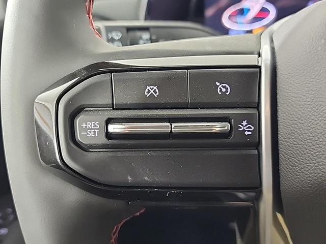 Photo of 2025 Sterling Gray Metallic Chevrolet Colorado