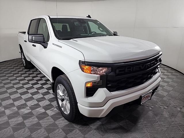 Photo of 2025 Summit White Chevrolet Silverado 1500