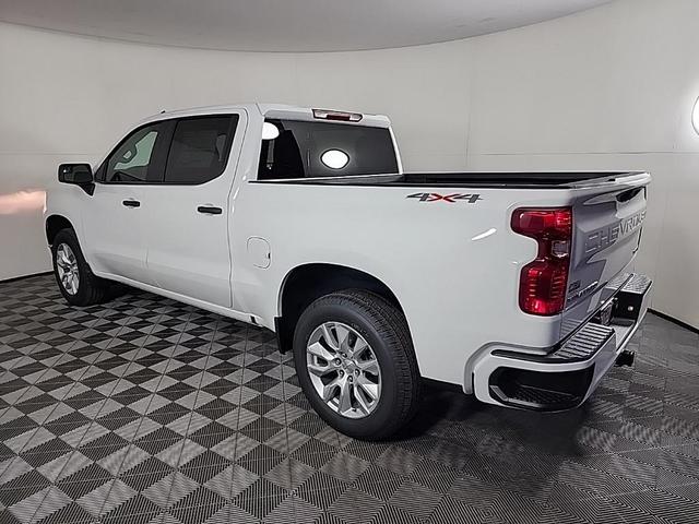 Photo of 2025 Summit White Chevrolet Silverado 1500