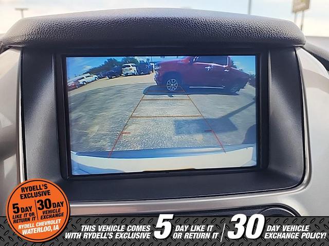 Photo of 2018 Summit White Chevrolet Tahoe