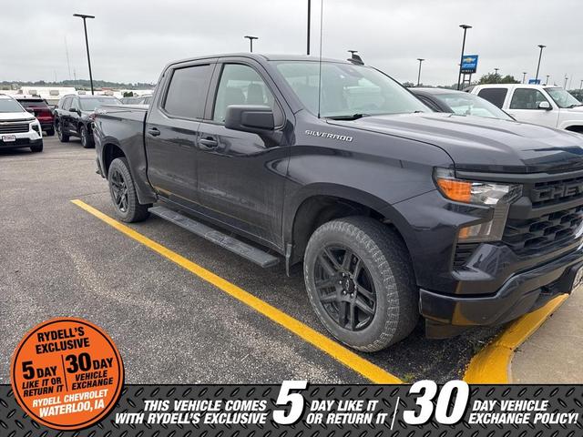 Photo of 2022 Dark Ash Metallic Chevrolet Silverado 1500