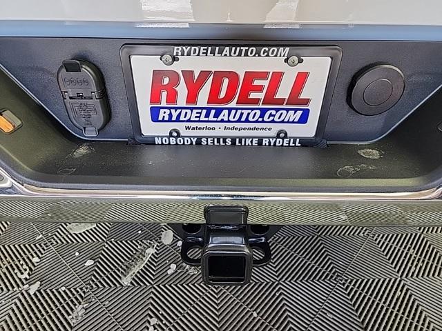 Photo of 2025 Summit White Chevrolet Silverado 1500