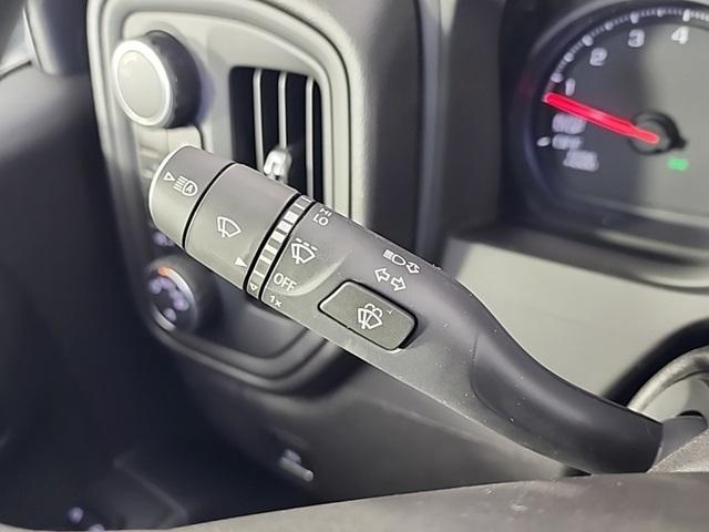 Photo of 2025 Summit White Chevrolet Silverado 1500