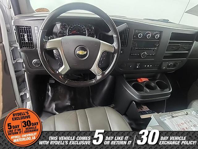 Photo of 2019 Summit White Chevrolet Express 3500
