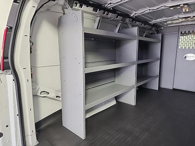 Photo of 2025 Summit White Chevrolet Express 3500