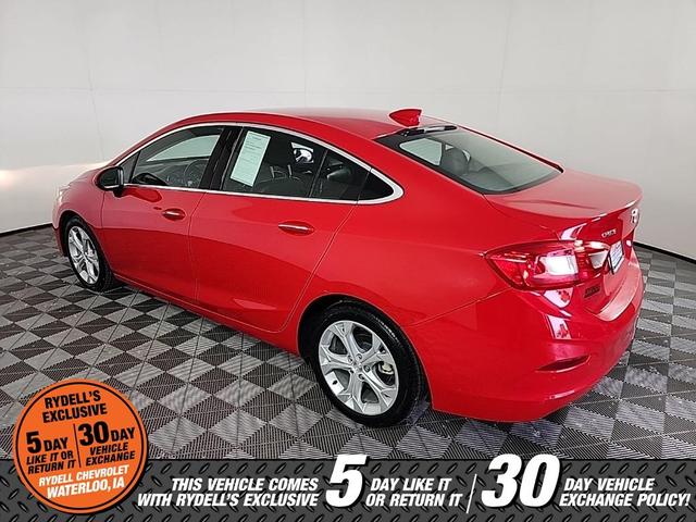 Photo of 2017 Red Chevrolet Cruze