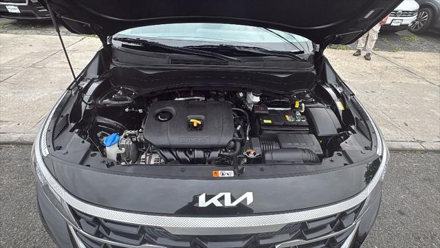 Photo of 2024 Fusion Black Kia Seltos