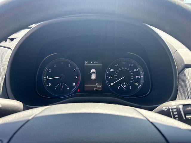 Photo of 2023 Ecotronic Gray Hyundai KONA