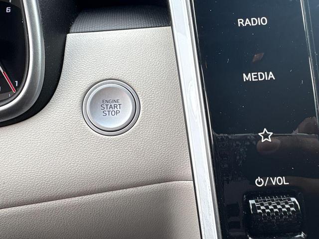 Photo of 2023 Shimmering Silver Hyundai TUCSON