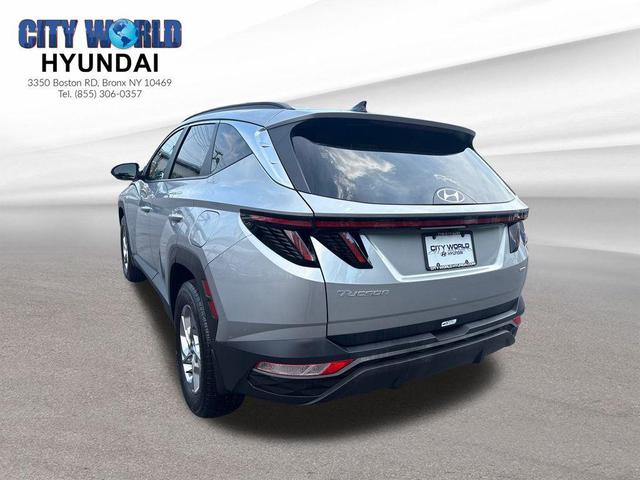 Photo of 2023 Shimmering Silver Hyundai TUCSON