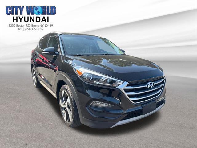 Photo of 2017 Black Noir Pearl Hyundai TUCSON