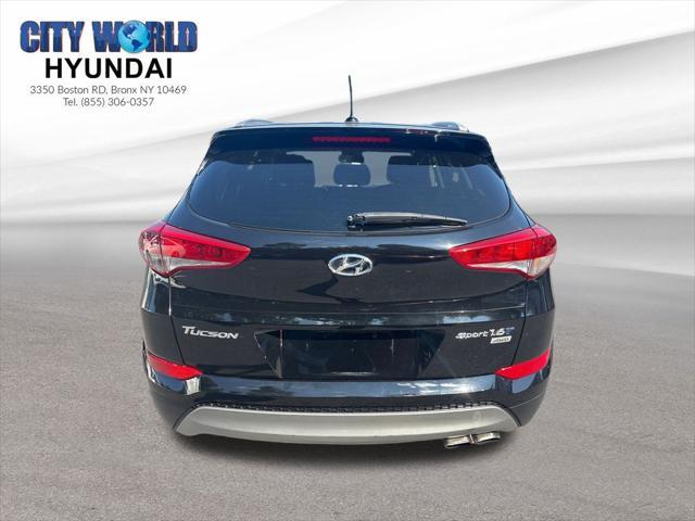 Photo of 2017 Black Noir Pearl Hyundai TUCSON