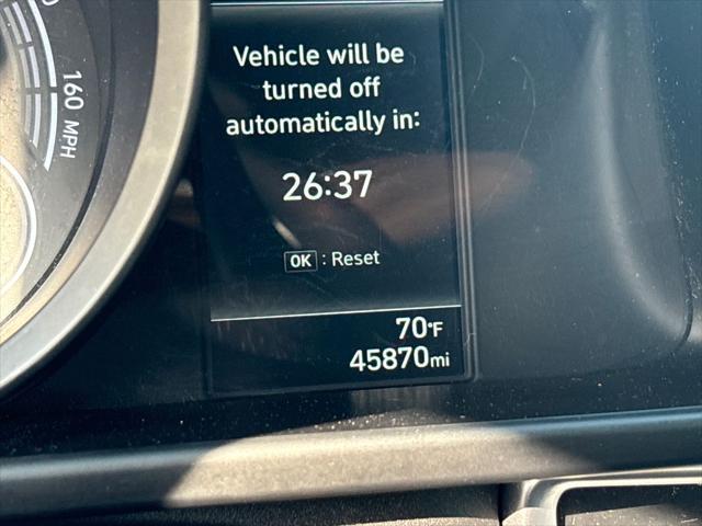 Photo of 2023 Phantom Black Hyundai ELANTRA HEV