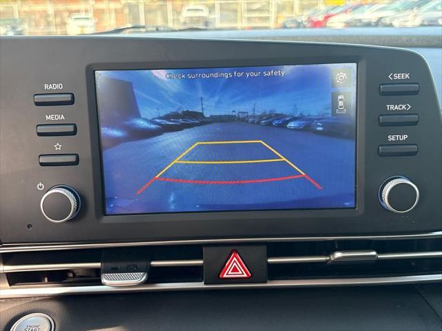 Photo of 2023 Phantom Black Hyundai ELANTRA HEV