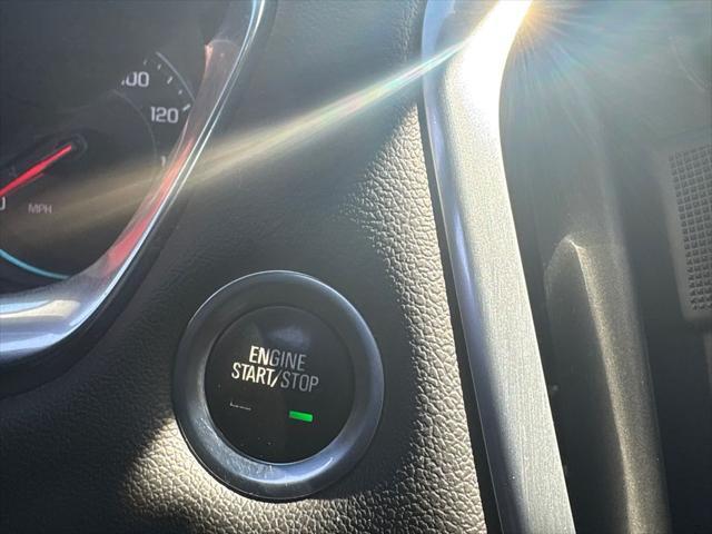 Photo of 2022 Mosaic Black Metallic Chevrolet Traverse