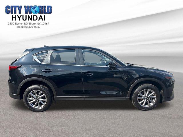 Photo of 2022 Jet Black Mica Mazda CX-5