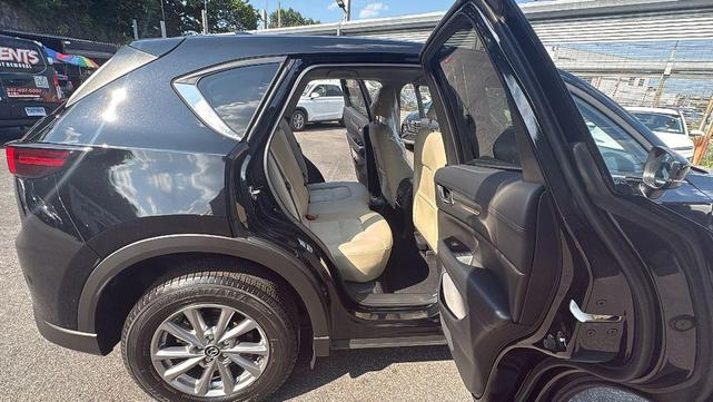 Photo of 2022 Jet Black Mica Mazda CX-5