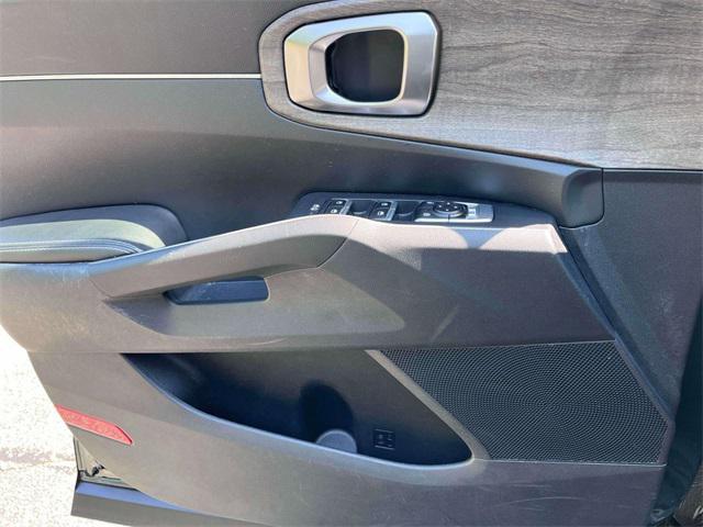 Photo of 2023 Aruba Green Kia Sorento
