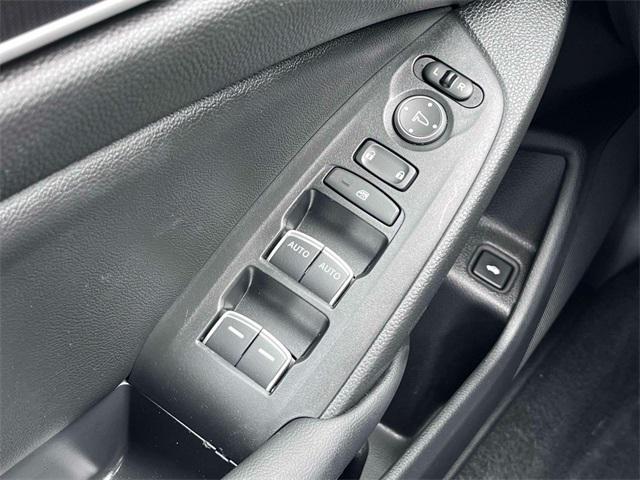 Photo of 2022 Lunar Silver Metallic Honda Accord