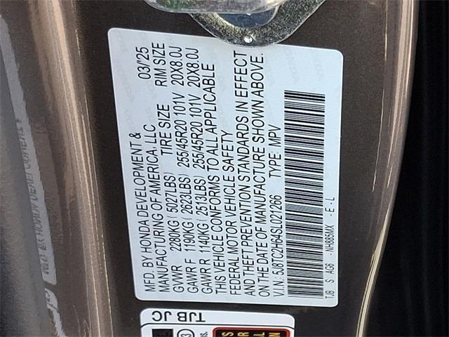 Photo of 2025 Gs-Liquid Carb Acura RDX