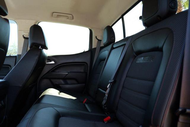 Photo of 2017 Gray GMC Canyon