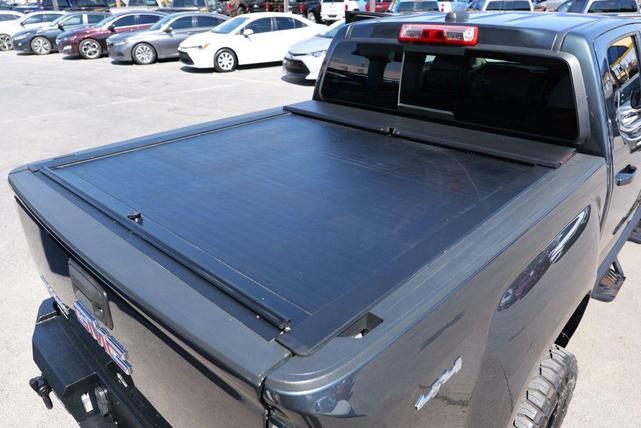 Photo of 2017 Gray GMC Canyon