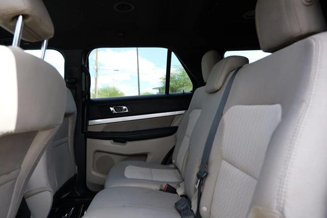 Photo of 2018 Blue Metallic Ford Explorer