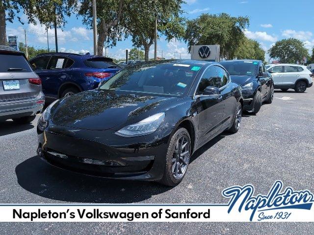 Photo of 2020 Black Tesla Model 3