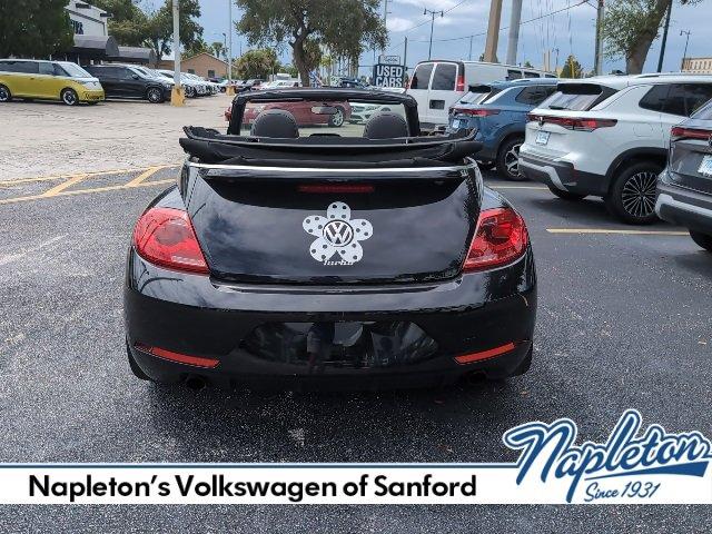 Photo of 2015 Pearl Black Volkswagen Beetle