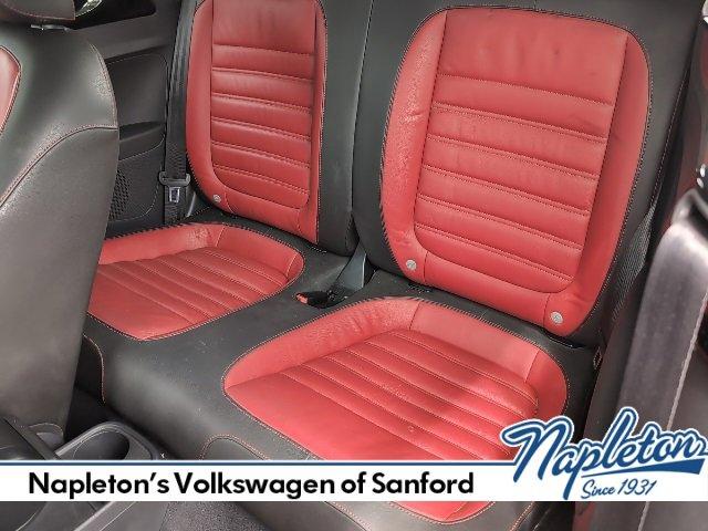Photo of 2015 Pearl Black Volkswagen Beetle