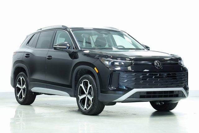 Photo of 2025 Black Volkswagen Tiguan