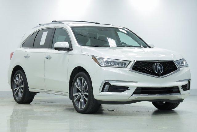 Photo of 2019 White Acura MDX