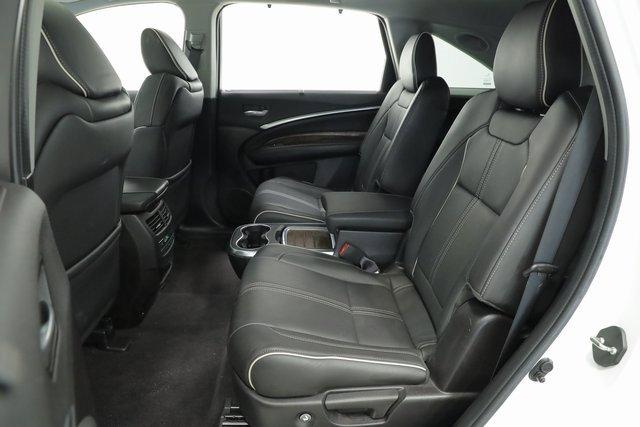 Photo of 2019 White Acura MDX