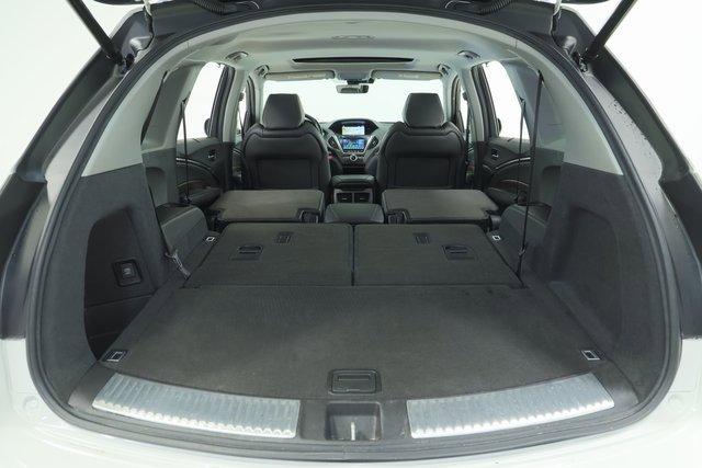 Photo of 2019 White Acura MDX