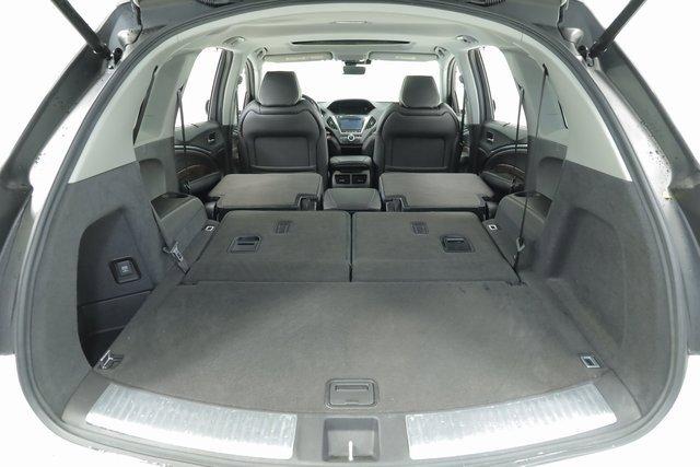 Photo of 2019 White Acura MDX
