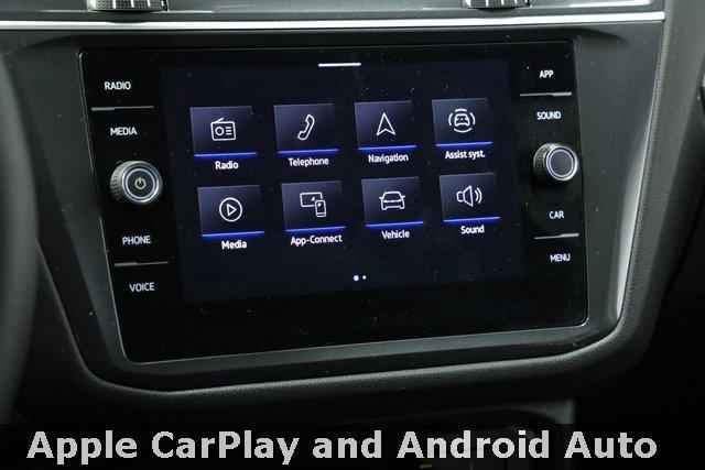 Photo of 2023 Platinum Gray Metallic Volkswagen Tiguan