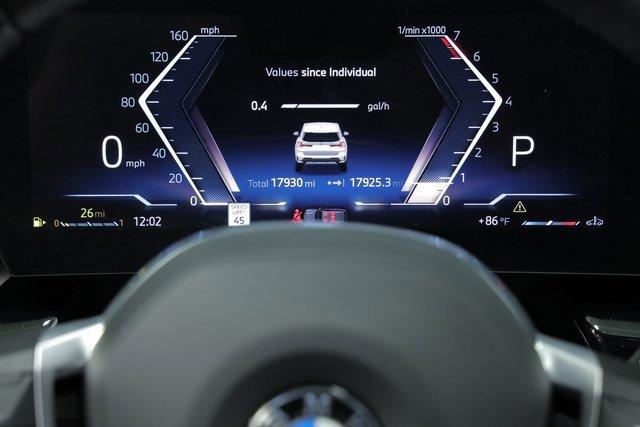 Photo of 2024 Alpine White BMW X1