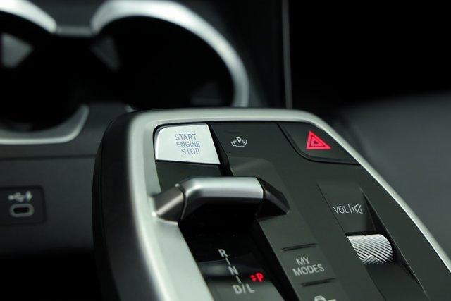 Photo of 2024 Alpine White BMW X1