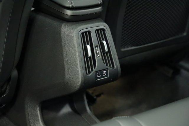 Photo of 2024 Alpine White BMW X1