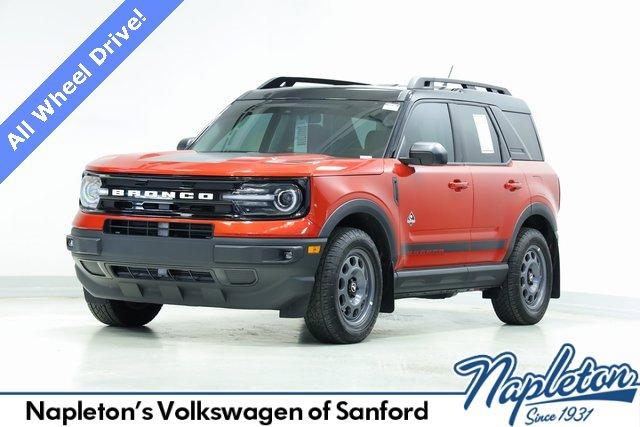 Photo of 2024 Hot Pepper Red Metallic Tinted Clearcoat Ford Bronco Sport