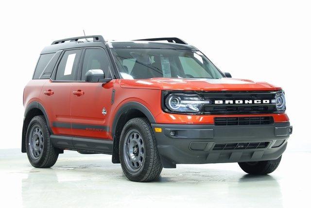 Photo of 2024 Hot Pepper Red Metallic Tinted Clearcoat Ford Bronco Sport
