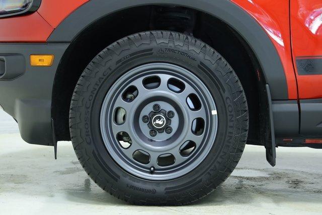 Photo of 2024 Hot Pepper Red Metallic Tinted Clearcoat Ford Bronco Sport