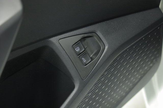 Photo of 2024 Pure White Volkswagen Jetta