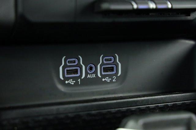 Photo of 2022 Granite Crystal Metallic Clearcoat RAM 1500
