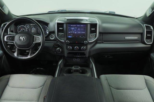 Photo of 2022 Granite Crystal Metallic Clearcoat RAM 1500