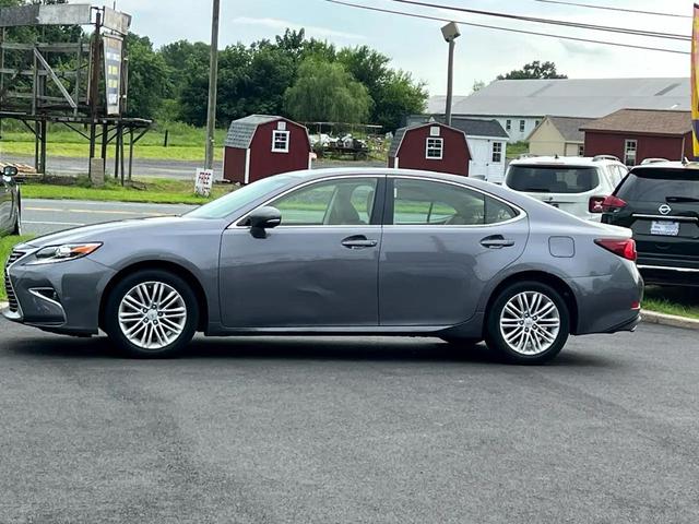 Photo of 2016 Nebula Gray Pearl Lexus ES 350