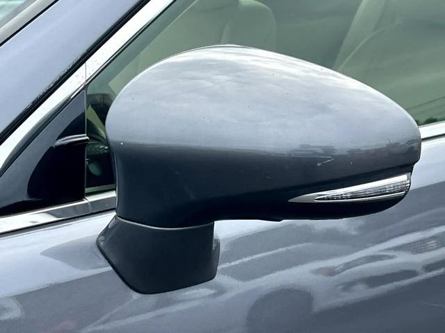 Photo of 2016 Nebula Gray Pearl Lexus ES 350
