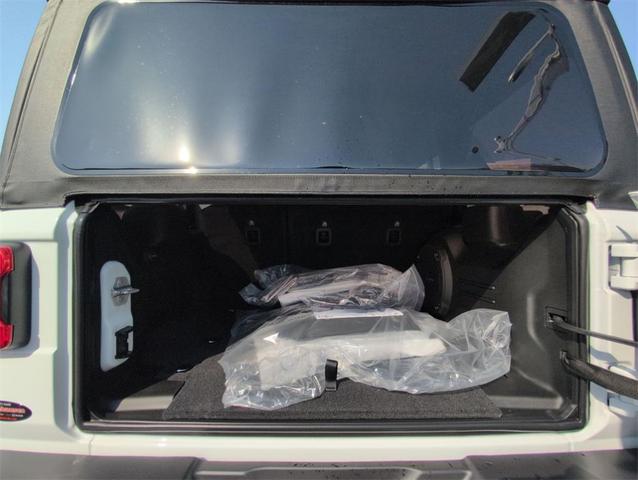 Photo of 2025 Bright White Clearcoat Jeep Wrangler 4xe