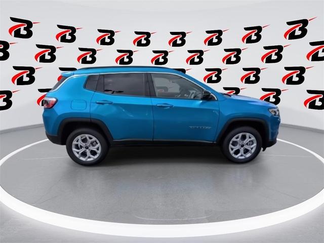 Photo of 2025 Hydro Blue Pearlcoat Jeep Compass
