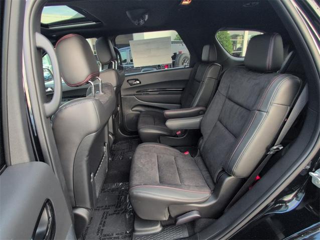 Photo of 2025 DB Black Crystal Clearcoat Dodge Durango